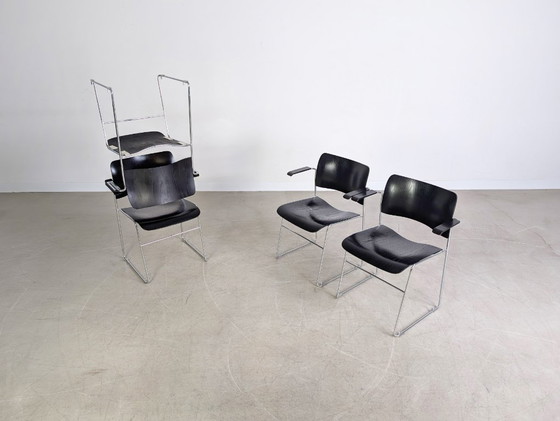 Image 1 of Originele set van 4 Howe 40/4 stoelen David Rowland Midcentury stapelstoel