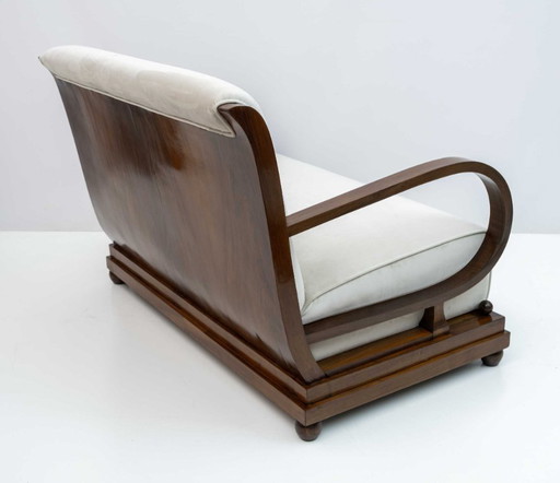 Canapé Art Dèco italien en noyer et velours, deux fauteuils et ottomans, années 1920