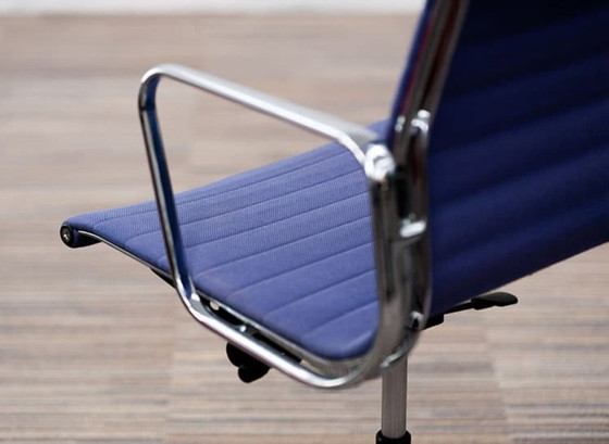 Image 1 of Vitra Ea 119 Sedia da ufficio