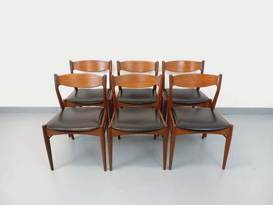Image 1 of Set of 6 vintage Danish Scandinavian chairs by Aerthoj Jensen & Molholm in teak and skai from the 1960s