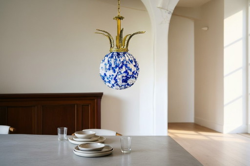 Gran lámpara de araña de cristal azul estilo Regencia portuguesa de Marinha Grande, década de 1970