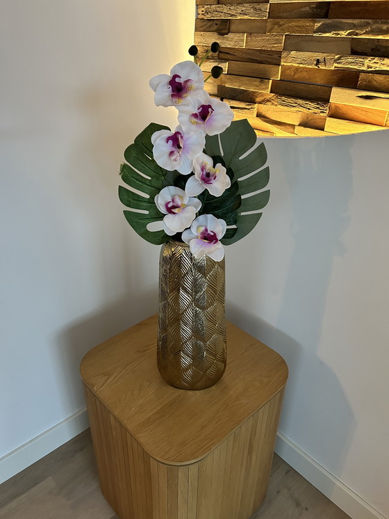 Image 1 of Mesa auxiliar de diseño de madera, alta calidad, nueva en caja.