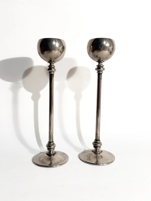 Par de candelabros de metal plateado de la década de 1960. – decoratieve objecten