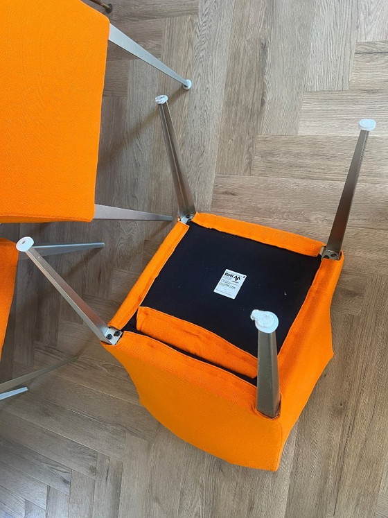 Image 1 of B&B Italia Melandra Antonio Citterio Oranje Eettafel Stoelen