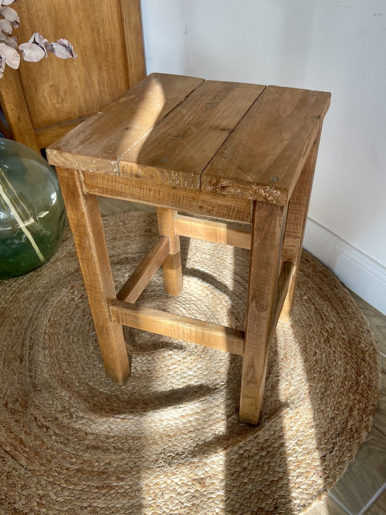 Image 1 of Antiker Bauernhocker