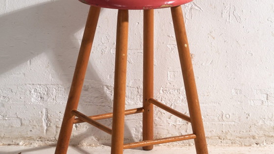 Taburete de madera antiguo con asiento redondo – Europa Central, circa 1950 – Vintage (photo 3 of 35)