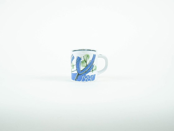 Image 1 of Mug en porcelaine, design danois, 1981, designer : Ivan Weiss, fabricant : Royal Copenhagen
