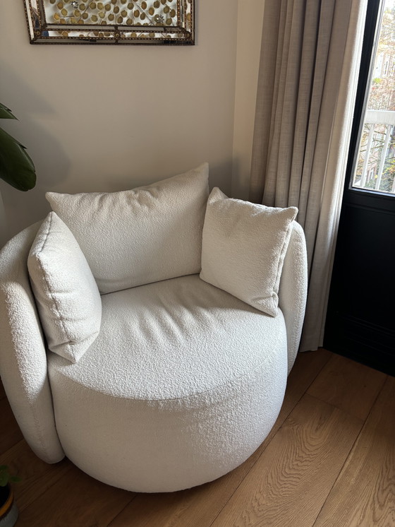 Image 1 of Armchair off white Boucle 