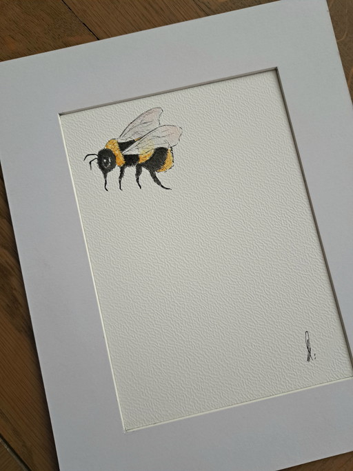 Aquarelle représentant une petite abeille | Cadre noir
