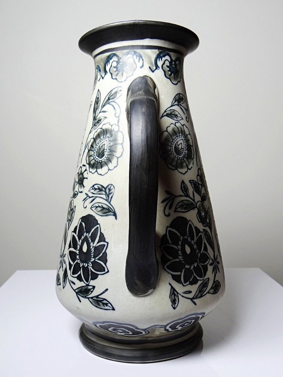 Image 1 of Antique Art Deco vase, 1920-40, in fine stoneware, Art Nouveau style & chinoiserie decoration