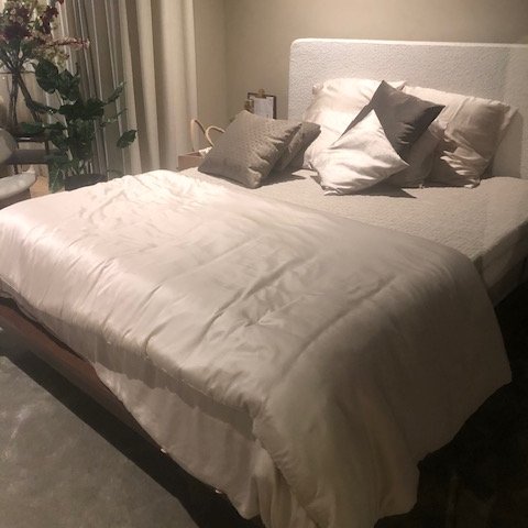 Letto Cocoon Sleeping Head - 160x200 con comodini