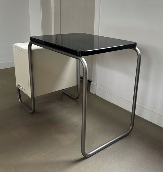 Image 1 of Table d'écriture de style Bauhaus, milieu du XXe siècle, petit bureau, Mauser GmbH, Allemagne