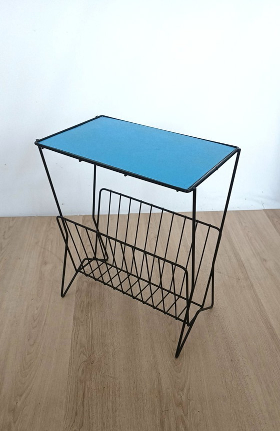 Image 1 of Tavolino anni Cinquanta con portariviste