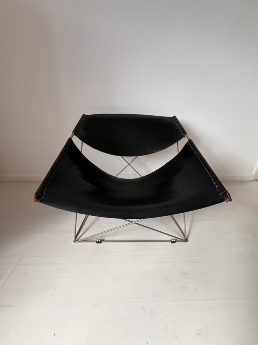 2x Artifort F675 Butterfly lounge chair Pierre Paulin