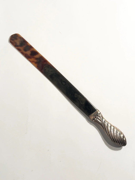 Brieföffner aus Schildpatt und versilbertem Metall aus den 1920er Jahren – decoratieve objecten