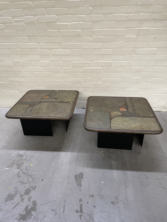 Image 1 of 2 tables d'appoint en pierre naturelle, Paul Kingma