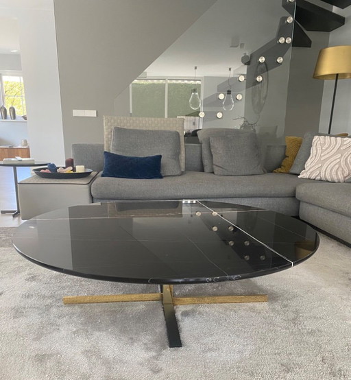 Minotti Carlin salontafel blad marmer Sahara poten gold finish