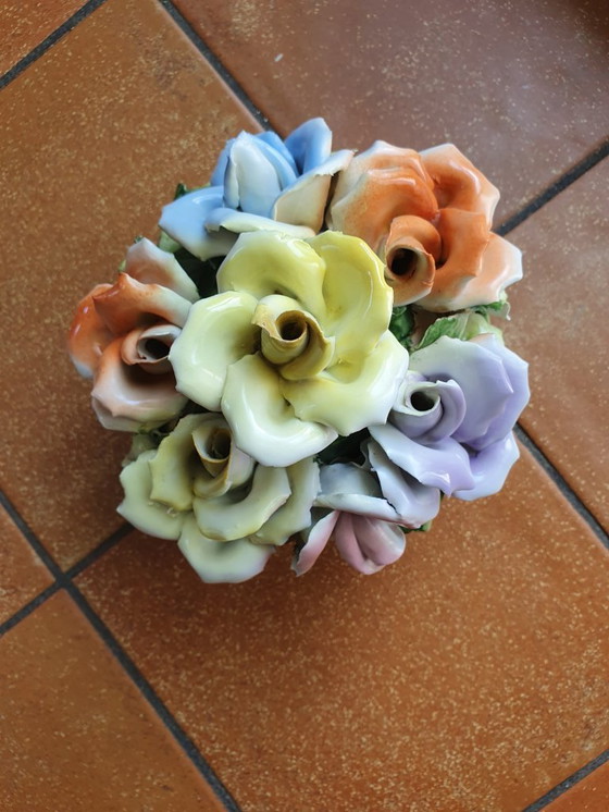Image 1 of Blumenarrangement aus Porzellan - Porfin Cluj - Napoca