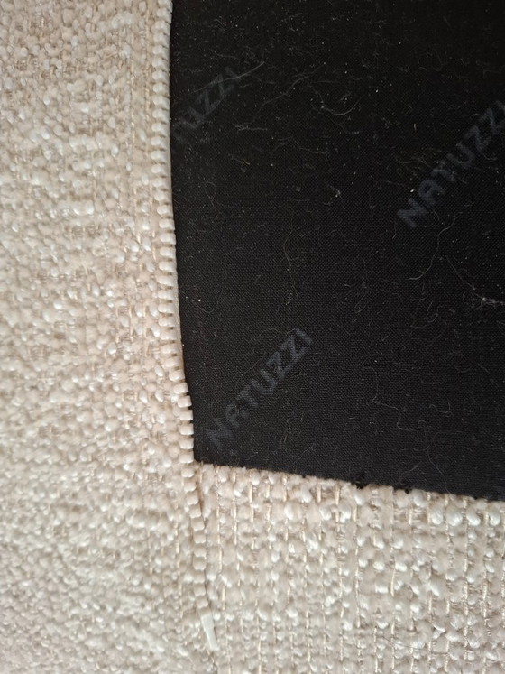 Image 1 of Divano angolare Natuzzi ristrutturato