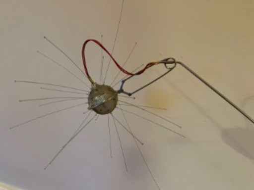 Lampe de table Mozzkito par Ingo Maurer