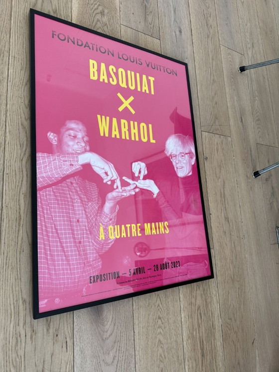 Image 1 of CORNICE PER POSTER DELLA FONDAZIONE LOUIS VUITTON BASQUIAT WARHOL