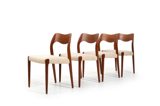 Conjunto de cuatro sillas de Niels Otto Møller, modelo n.º 71