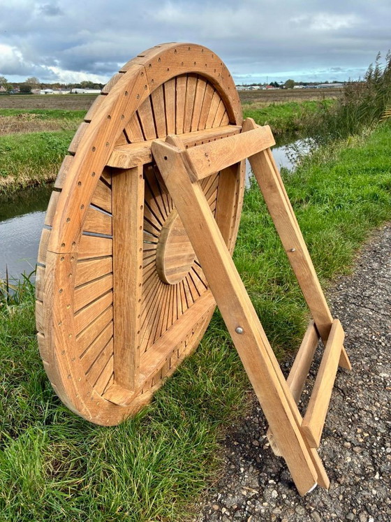Image 1 of Round folding heavy-duty teak garden table 110cm - as NEW -
