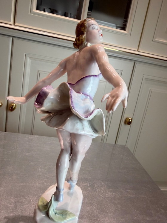 Image 1 of Rosenthal Kunstabteilung Selb „Marianne Simson“ – Lore Friedrich-Gronau – Modell 1737 – Entwurf 1941 – Sammlerstück