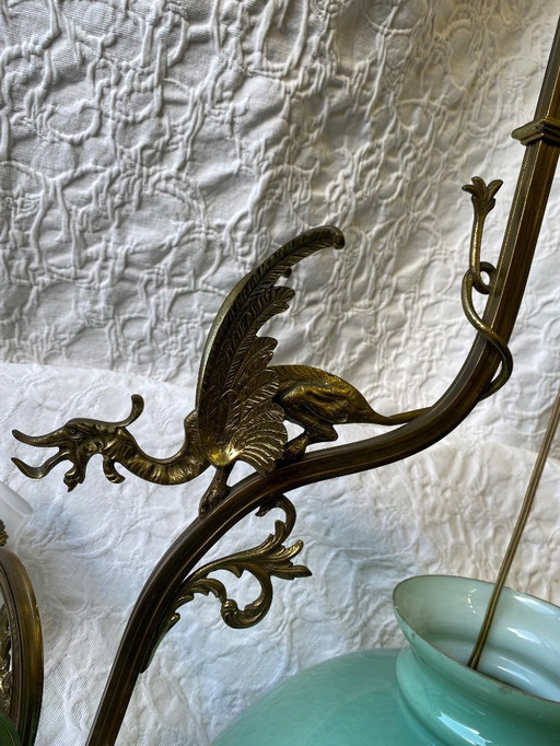 Ancienne lampe vert opalin