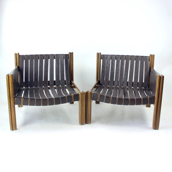 Image 1 of Sofá de dos plazas de nogal y cuero de Boris Hála para Ton, 1986