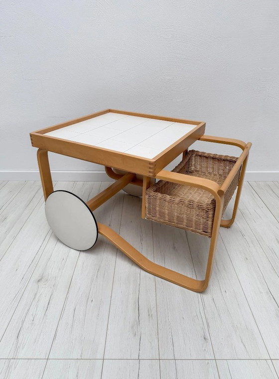 Vintage Alvar Aalto Model 900 Tea Serving Trolley for Artek Finland, Bar carts, Wood, Beige (photo 7 of 9)