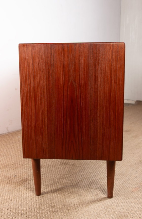 Image 1 of Grote dubbele ladekast, Deens, van teakhout, 8 laden, van Dyrlund 1960.