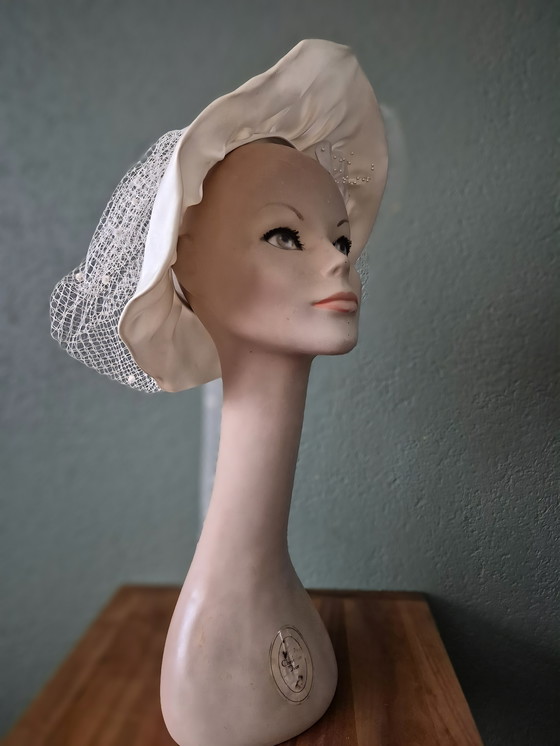 Image 1 of Christian Dior bust/mannequin 