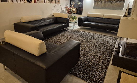 Image 1 of Ensemble Leolux Howlo avec tapis : 2 canapés et une causeuse