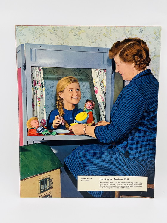 Image 1 of Set mit 8 Kartonfotos „Toys from Britain“