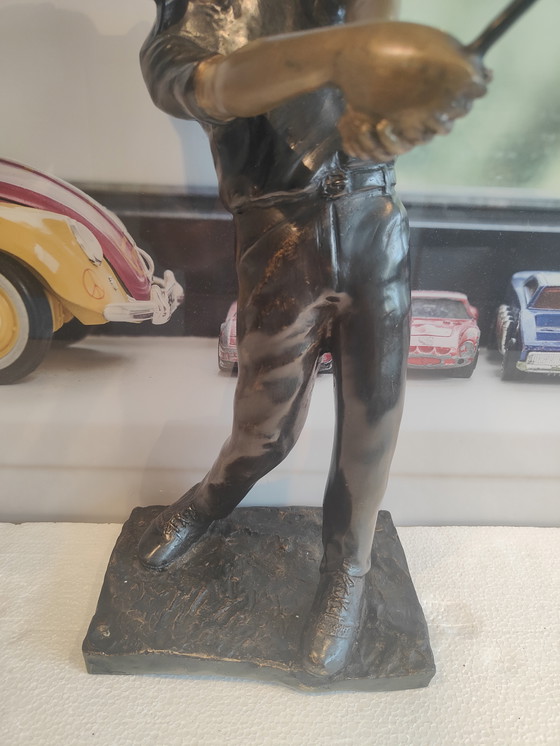 Image 1 of große Bronzestatue männlicher Golfer