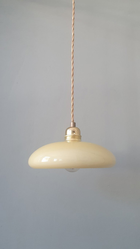 Vintage French Pendant Lamp - Pastel Yellow Opaline Glass – Metal (photo 4 of 12)