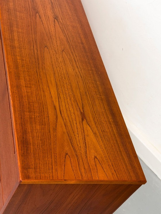 Large Teak Chest of Drawers from Tørring / HJN Møbelfabrik, 1960s – Sideboard, Wood (photo 20 of 25)
