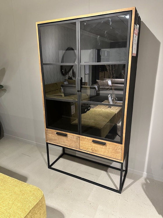 Image 1 of Vitrine Dtp.Home Cosmo n° 1