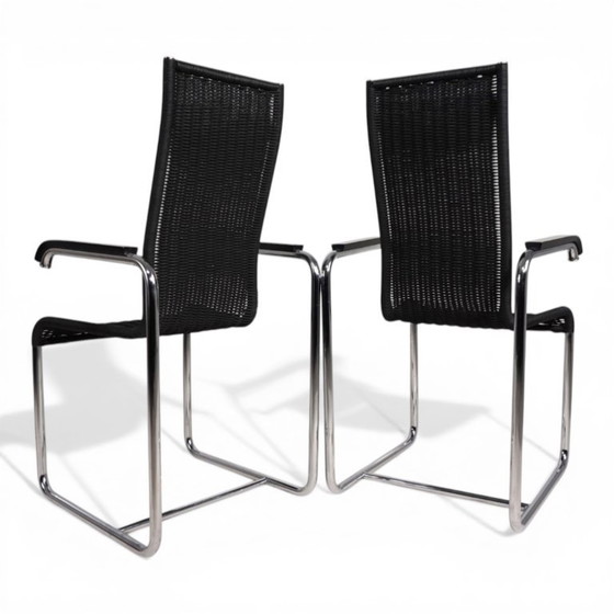 Image 1 of Ensemble de 2 chaises cantilever Tecta D25 avec accoudoirs, par Axel Bruchhäuser, 1980
