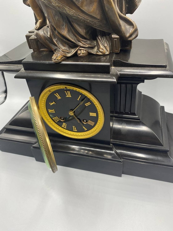 Clock and bronze sculpture signed Jean-Jules Salmson – Black marble – Barrard and Vignon Paris clockwork – (photo 5 of 12)