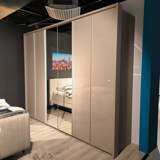 Armadio per camera da letto Marcato 2.0 a marchio privato