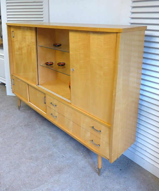 Image 1 of Magnifique buffet haut vintage du milieu du siècle