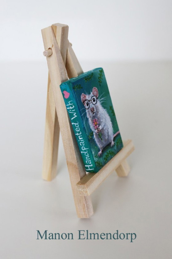 Image 1 of Handgeschilderd Muizen Schilderijtje : Muis met Bloem