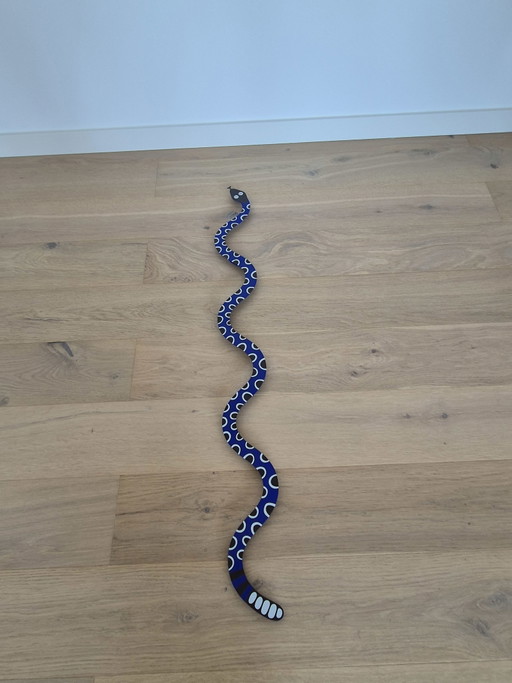 1x Vitra Magic Snake Wall Decoration