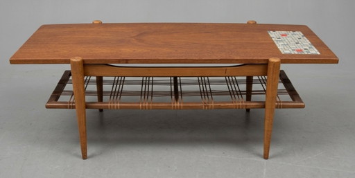 Louis van Teeffelen Modello N. 9 – tavolino reversibile, teak e laminato a mosaico, anni '60