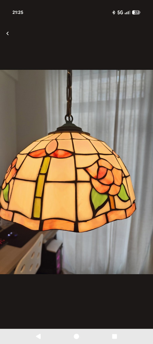 Lámpara de diseño italiano, estilo Tiffany.