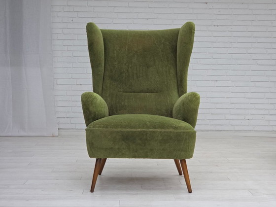 Image 1 of 1960er Jahre, skandinavisches Design, Sessel mit hoher Rückenlehne, Möbelvelours, Beine aus Buchenholz.