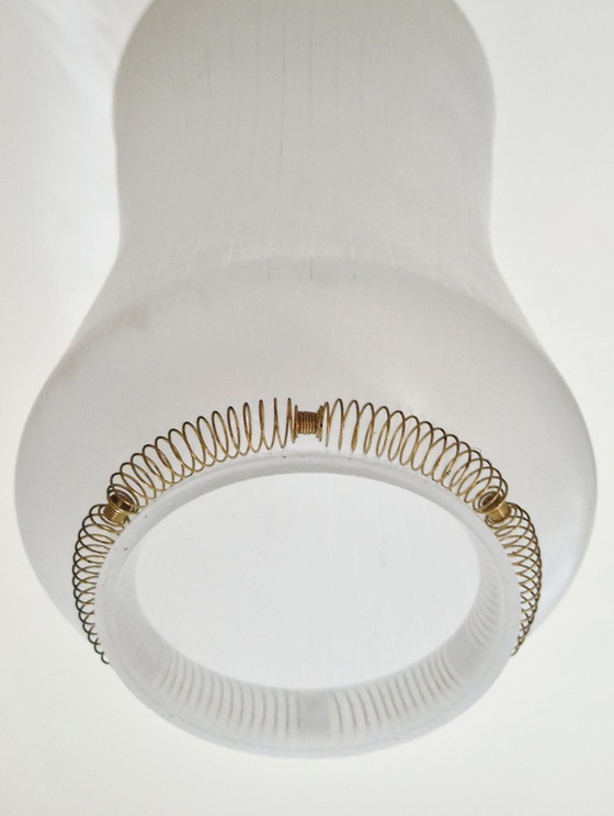 Image 1 of Lampada a sospensione vintage - Ca. 1950 - ottone - vetro rivestito - Italia