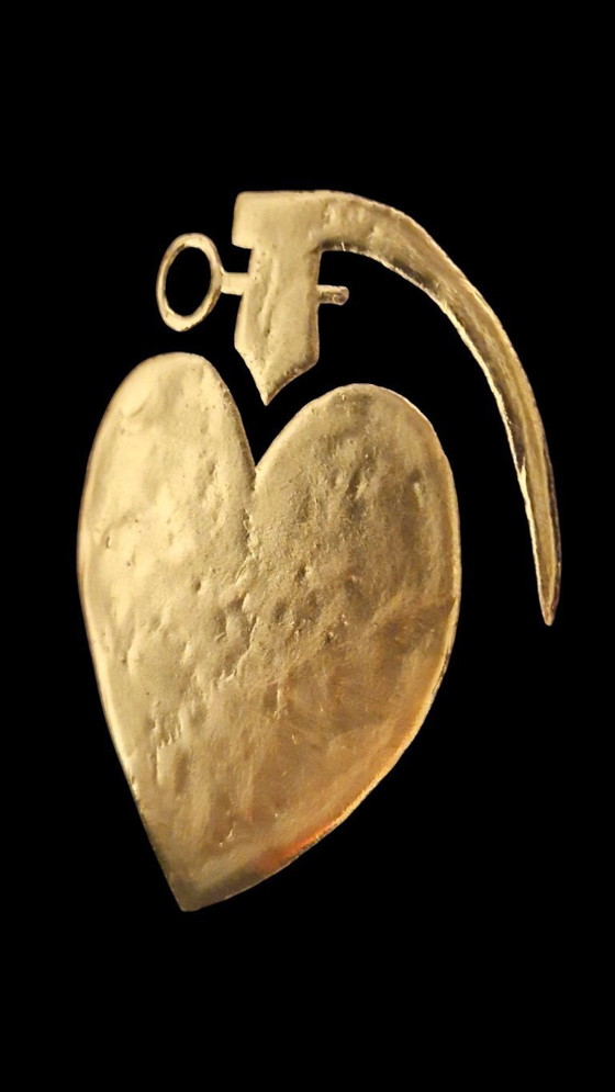 Image 1 of Oeuvre d'art en or Lovegrenade plaquée or 23 carats dans un cadre en édition limitée